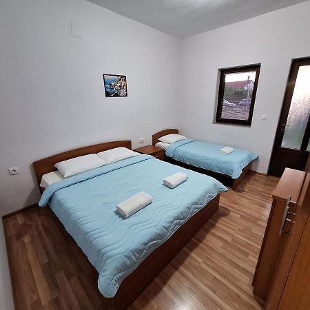 Studio Apartments Oleg Ohrid Luaran gambar