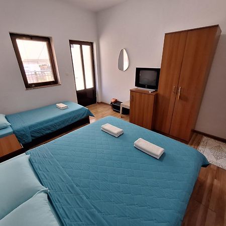 Studio Apartments Oleg Ohrid Luaran gambar