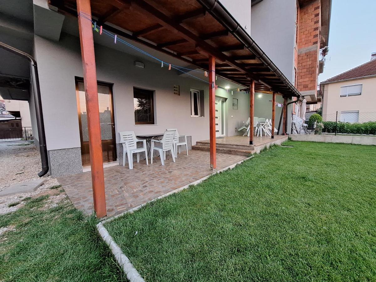 Studio Apartments Oleg Ohrid Luaran gambar