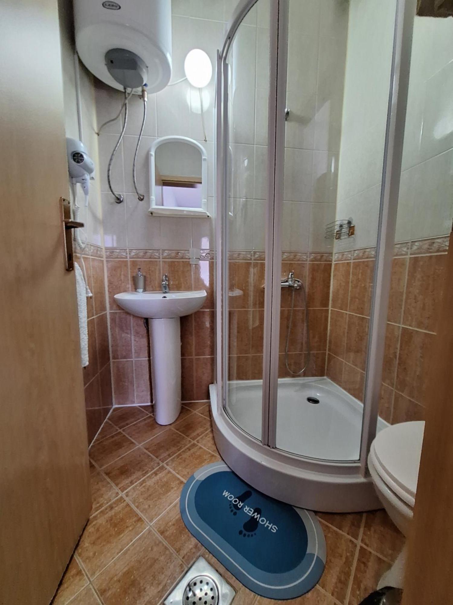 Studio Apartments Oleg Ohrid Luaran gambar