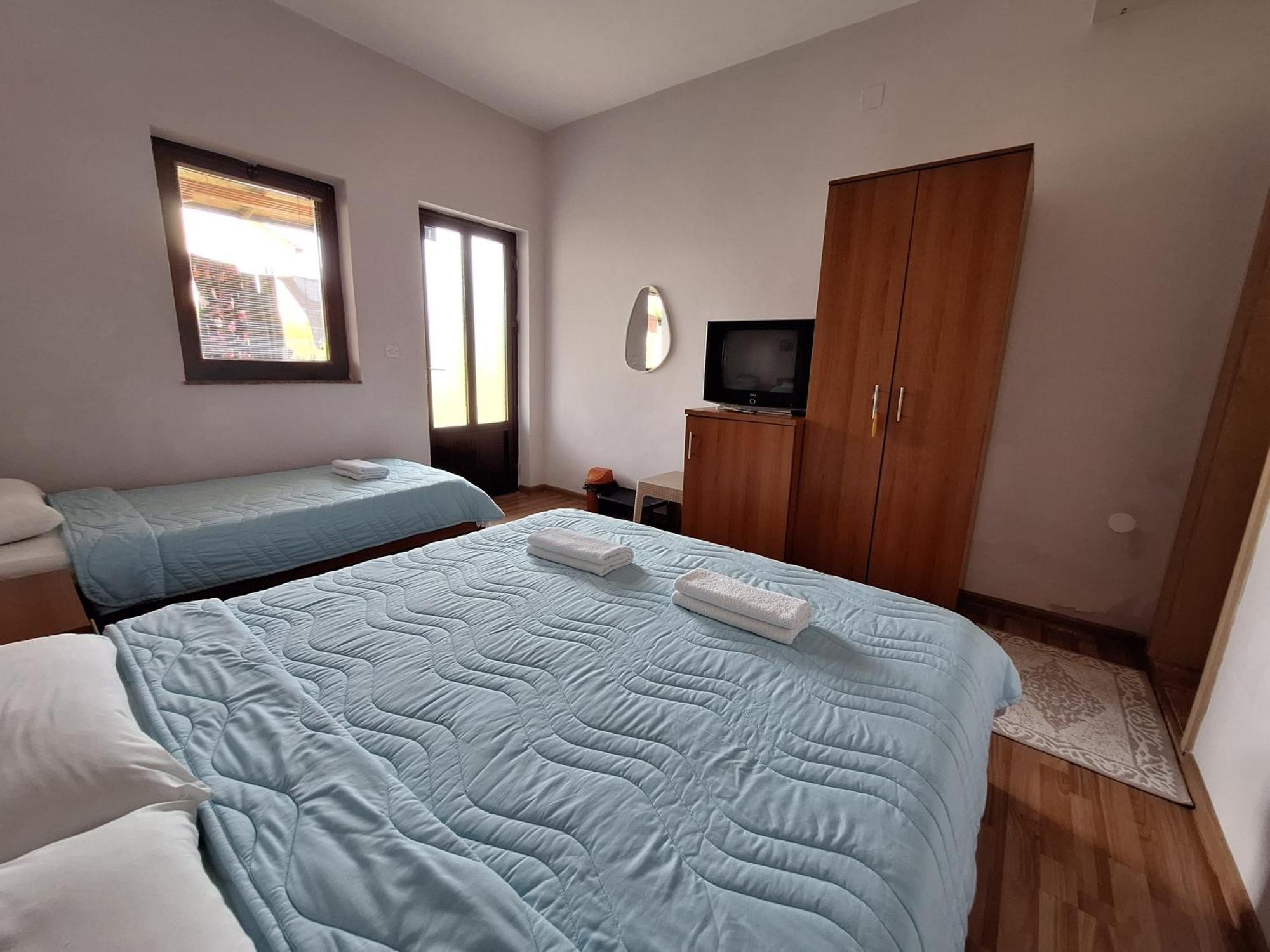 Studio Apartments Oleg Ohrid Luaran gambar