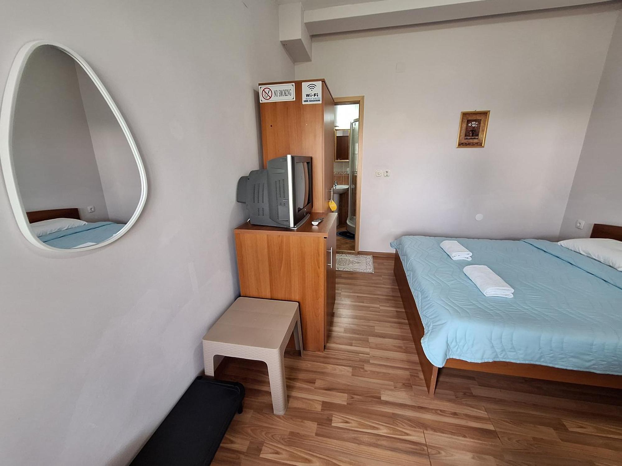 Studio Apartments Oleg Ohrid Luaran gambar