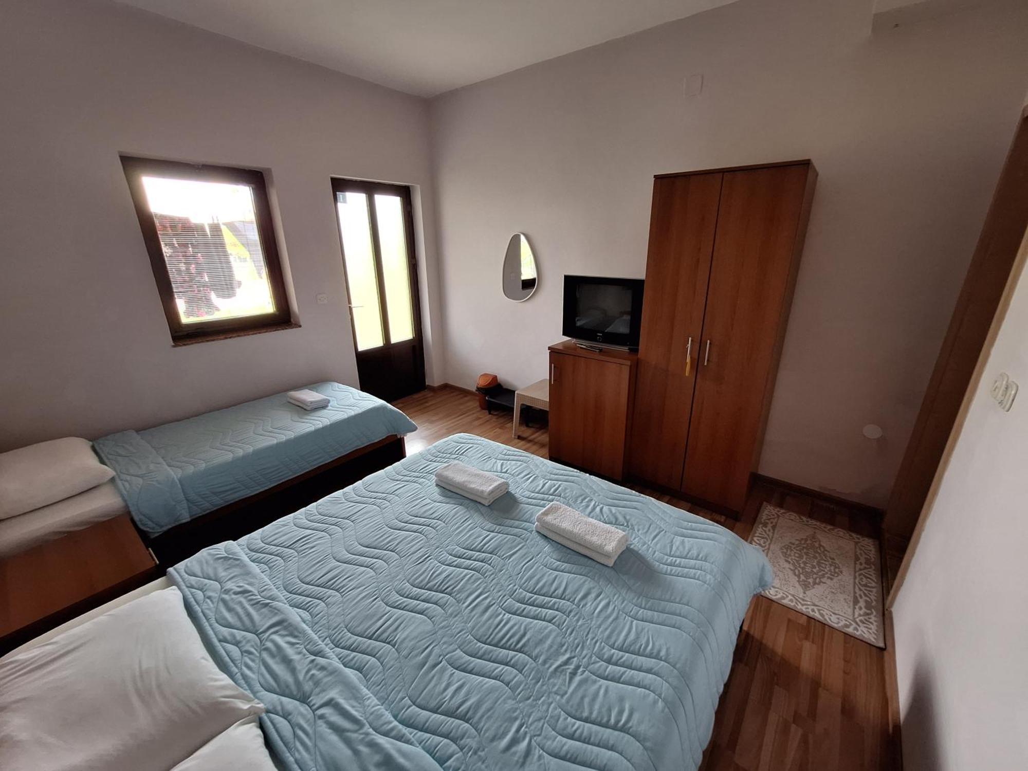 Studio Apartments Oleg Ohrid Luaran gambar